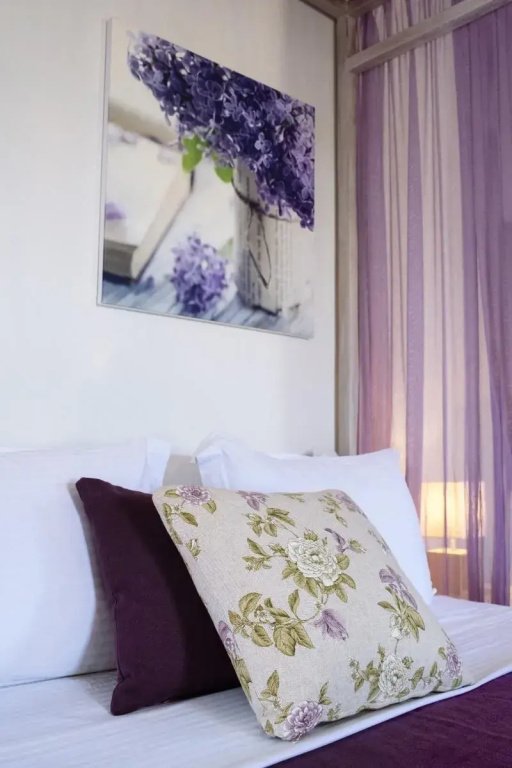 Aelia Apartments & Suites