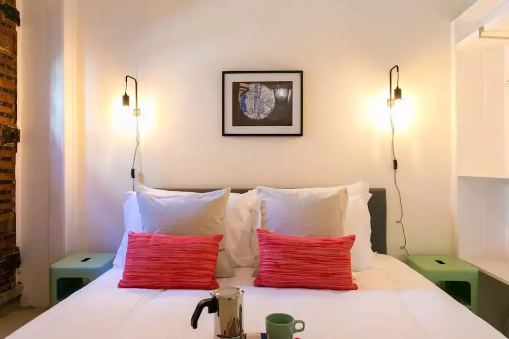 Sunlit Photographers 1bedroom Apartment in Alcântara
