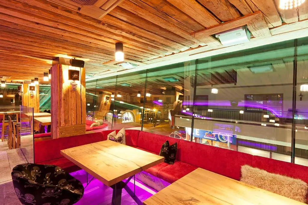 Harakiri Partyhouse