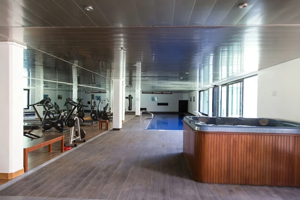 Apartment with INDOOR pool