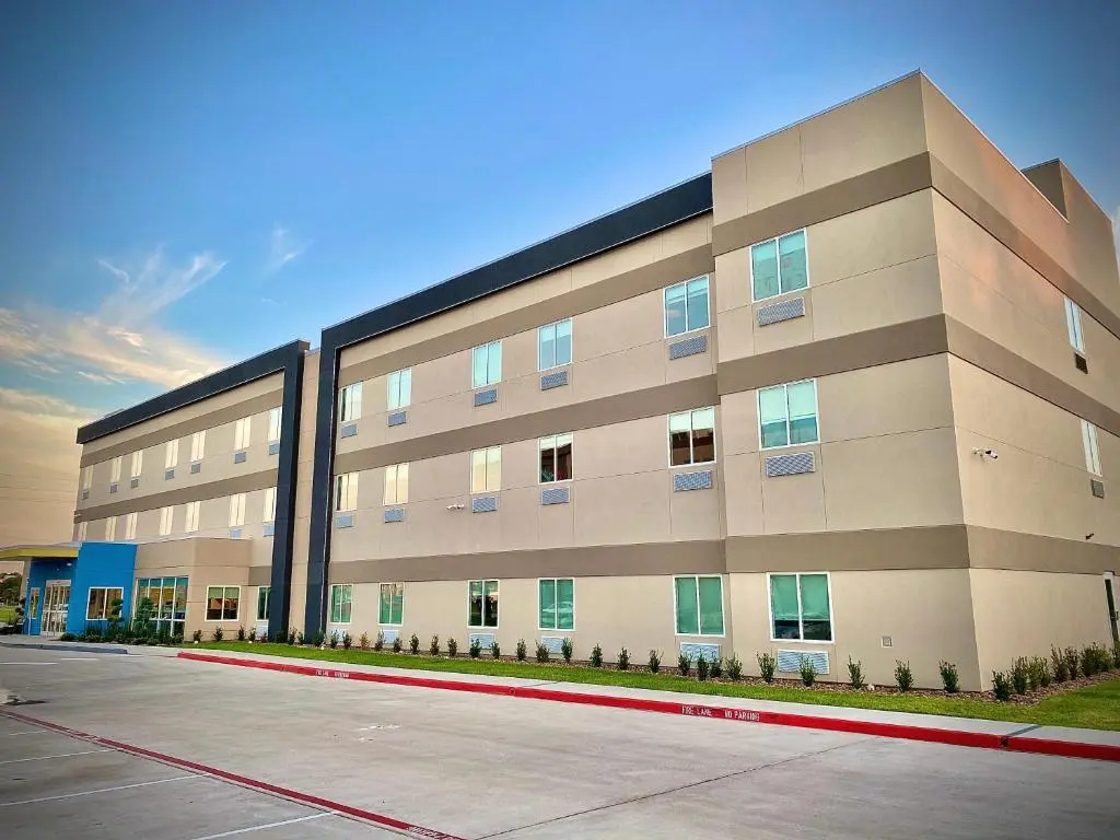 Days Inn by Wyndham Beaumont West I-10 Walden