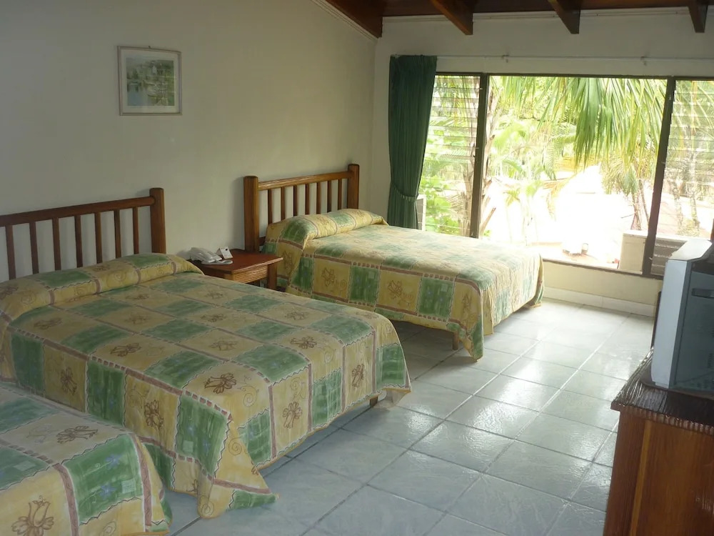 Hotel MarBrissa