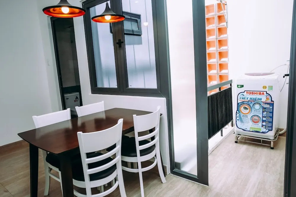 Cozy 2 bedrooms apartment near Dragon Bridge