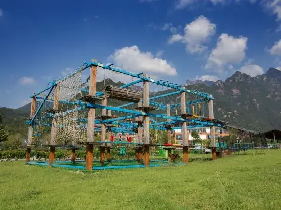 To Journey Huangshan Camping