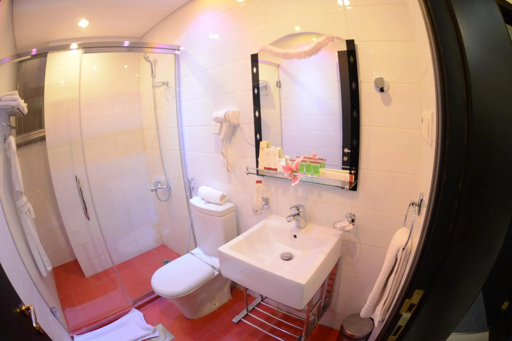 Rose Garden Hotel فندق روز جاردن
