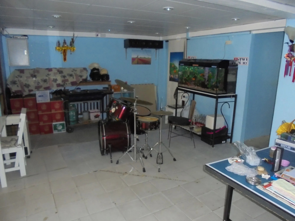 PS Guesthouse and Bar