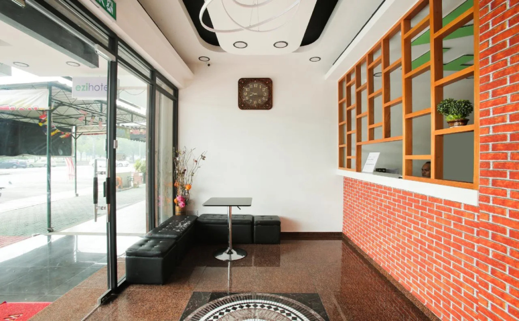 EZI HOTEL KLANG