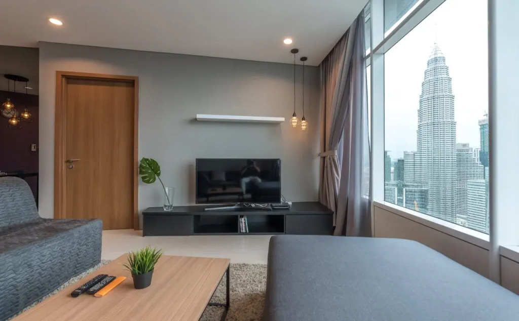 Urban KL101 Service Suite at Vortex KLCC