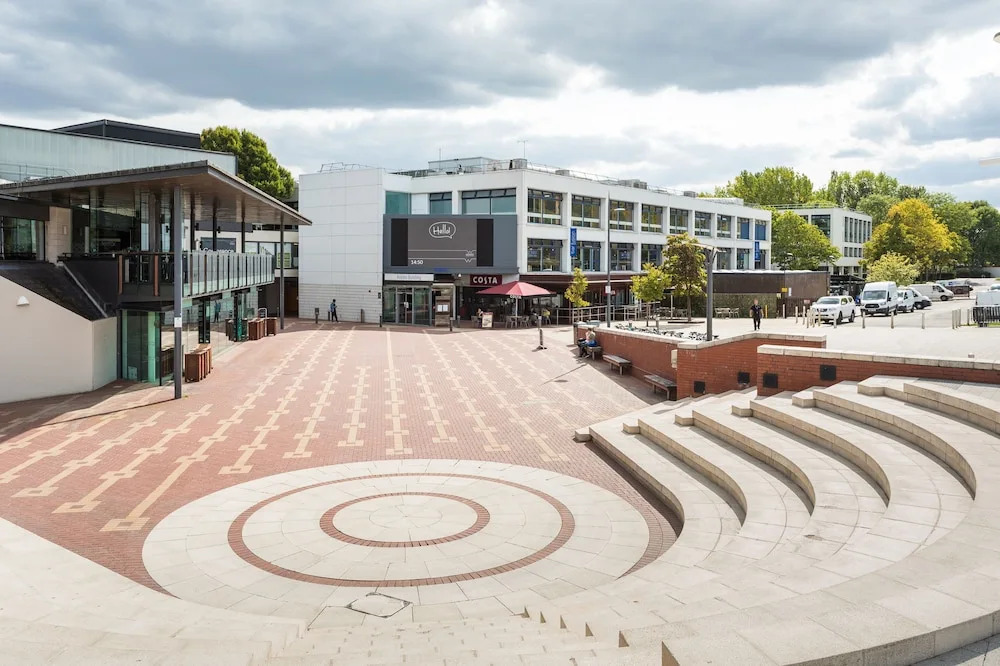 Warwick Conferences - Radcliffe