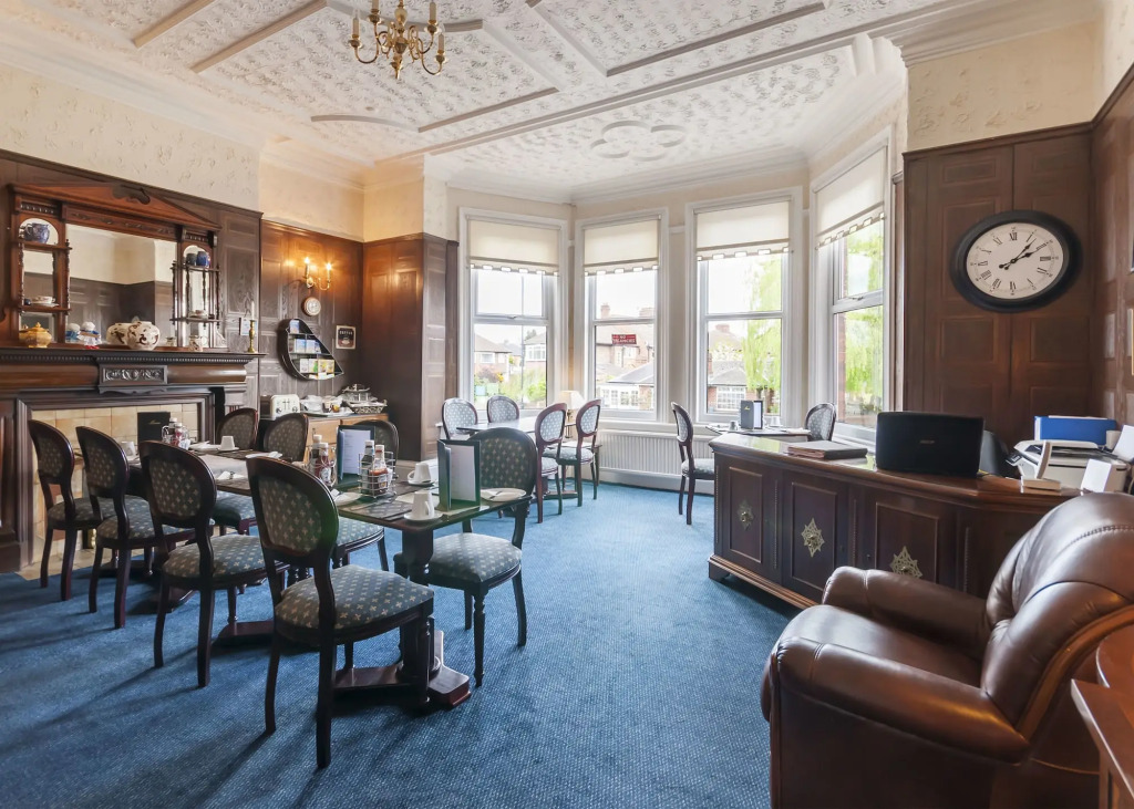 Kingswood Guest House