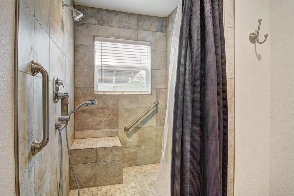 Simons Town 6031rpc 3 Bedroom Home by RedAwning