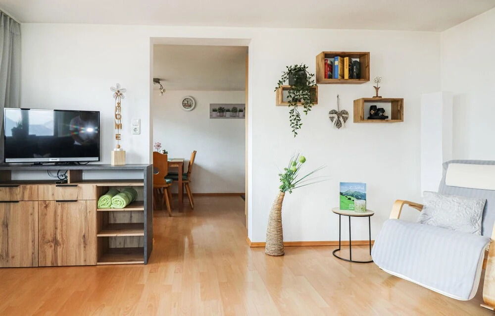 Amazing Apartment in Uderns With 2 Bedrooms and Wifi