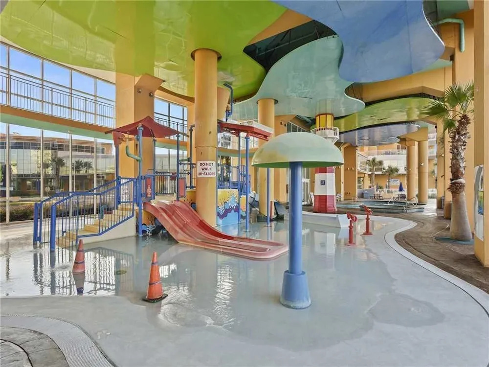 Splash 207 - Two Bedroom Condo