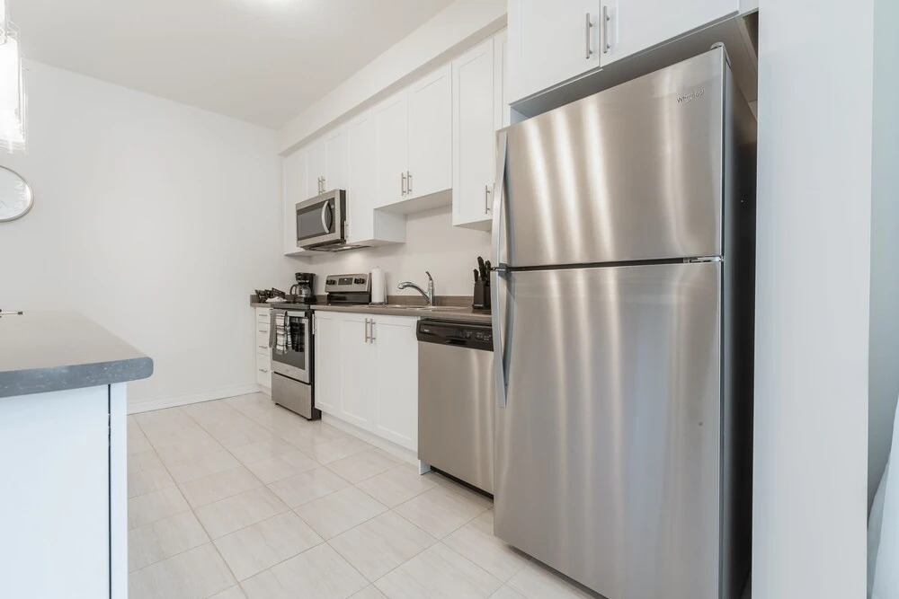 Luxurious Brand New Four Bedroom Townhouse