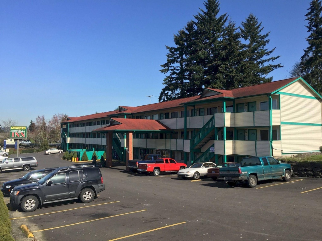 Basecamp Puyallup a Travelodge by Wyndham