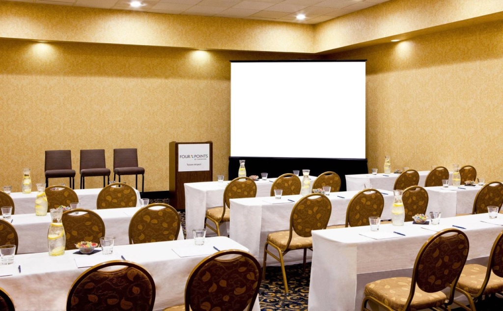 Four Points by Sheraton Tucson Airport