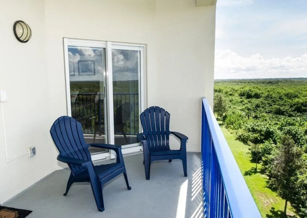 Oceanwalk Oasis - 3 Br condo by RedAwning