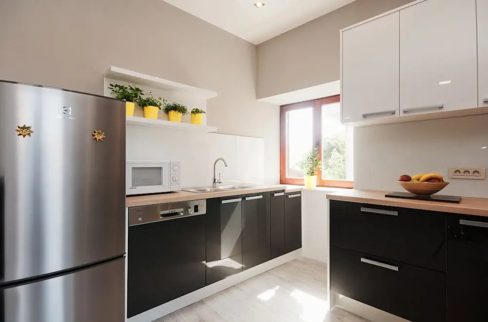 Ravelin Apartments