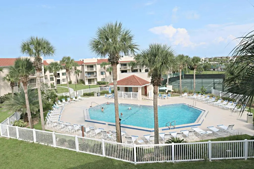 Ocean Village Club F34