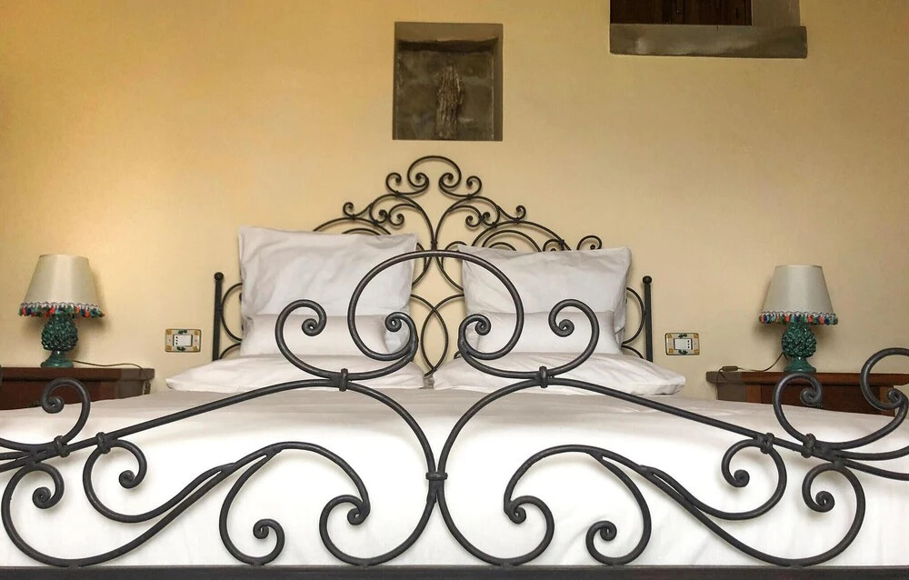 Stunning Home In Ficarra