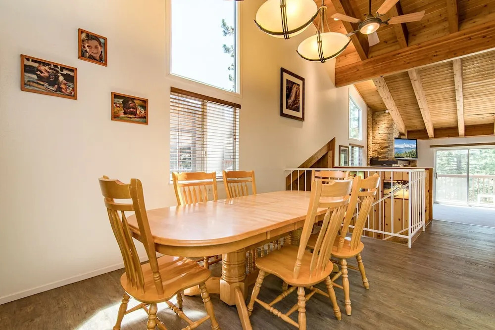 Lake Village Townhouse B