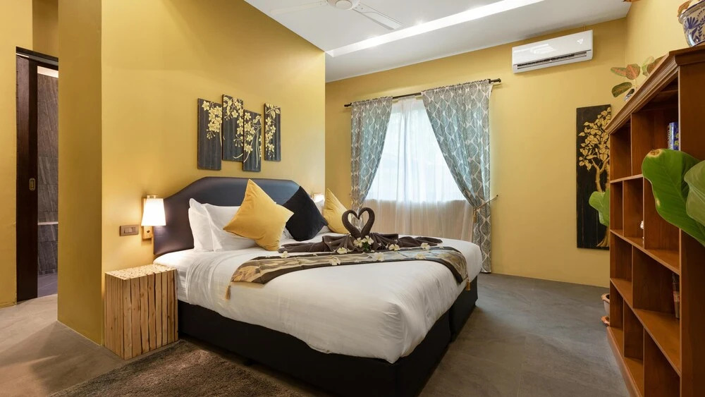 Laem Sor Pool Villas