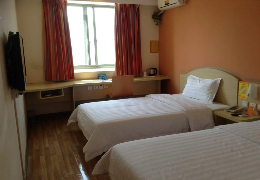 7Days Inn Kunshan South Station of High Speed Rail