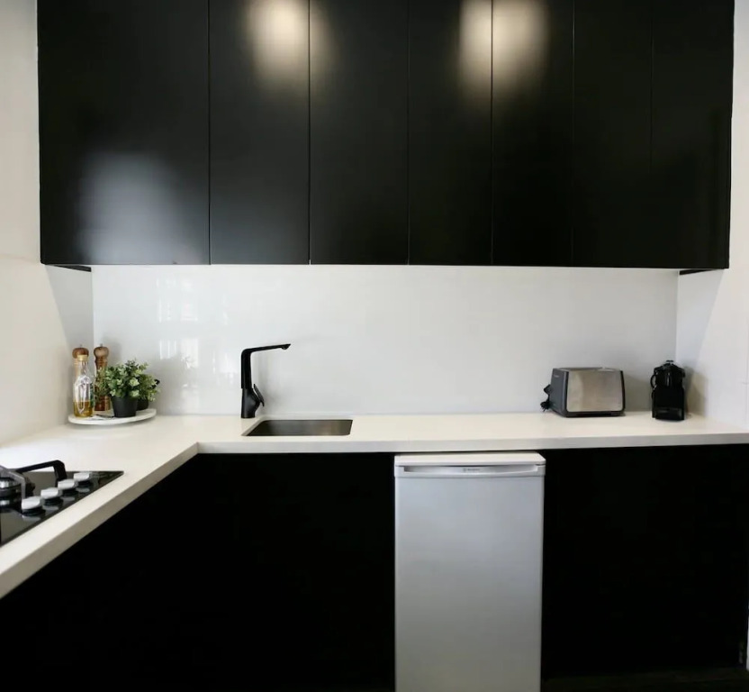 Lux Quiet Apartment in Potts Point