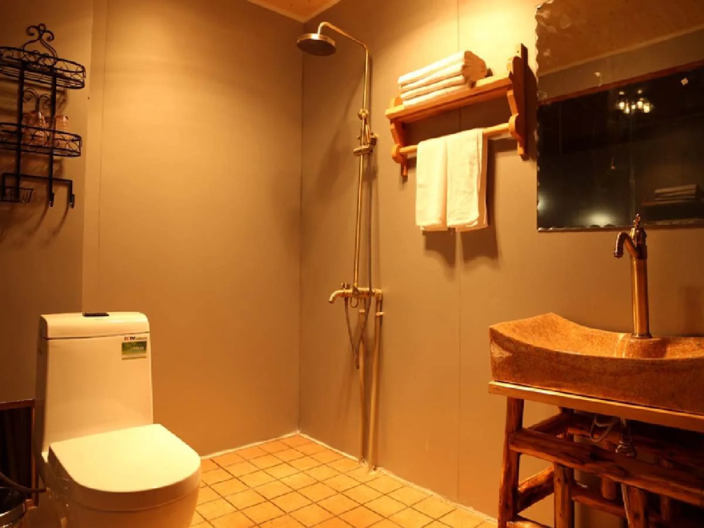 Shangri-La Jinwushe Boutique Inn