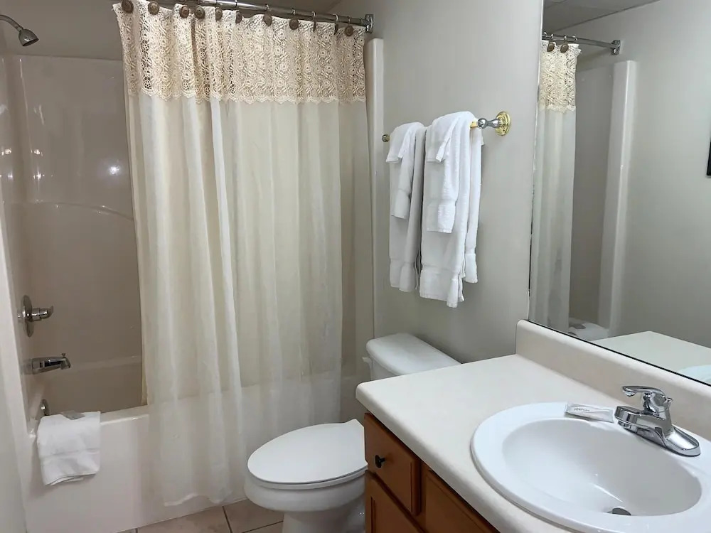 Whispering Pines 622