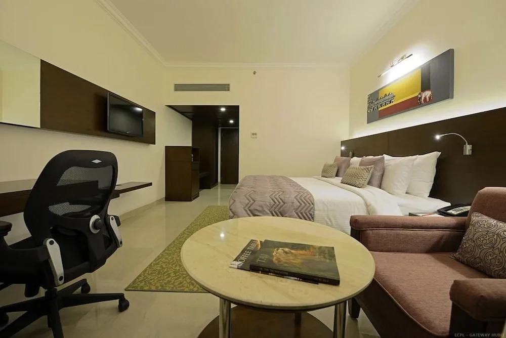 Hotel Naveen