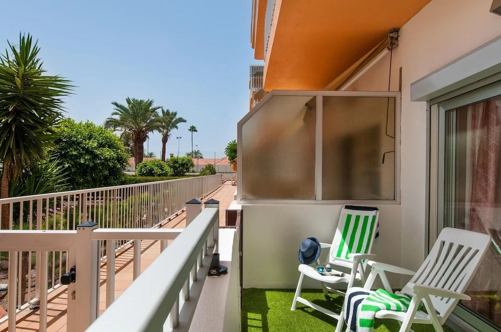 Cozy Apartment Av111 in Playa del Ingles