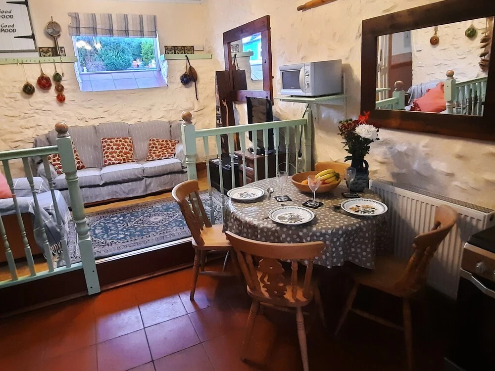 The Anchorage Apartment