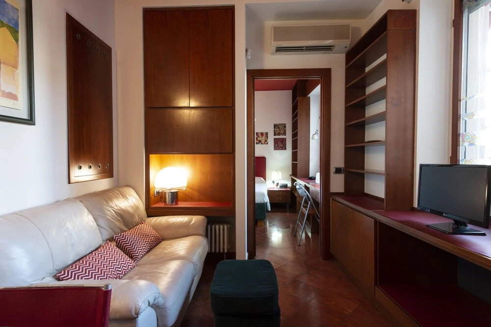 Santo Stefano - 3721 - Milan - Hld 37526