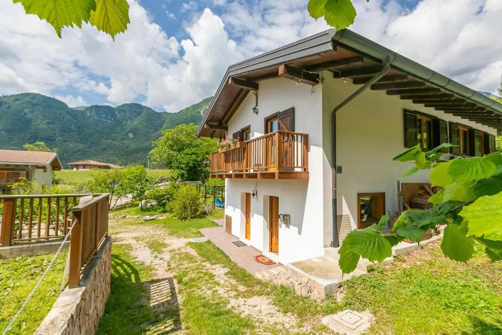 Casa Tra Borgo e Lago - Happy Rentals