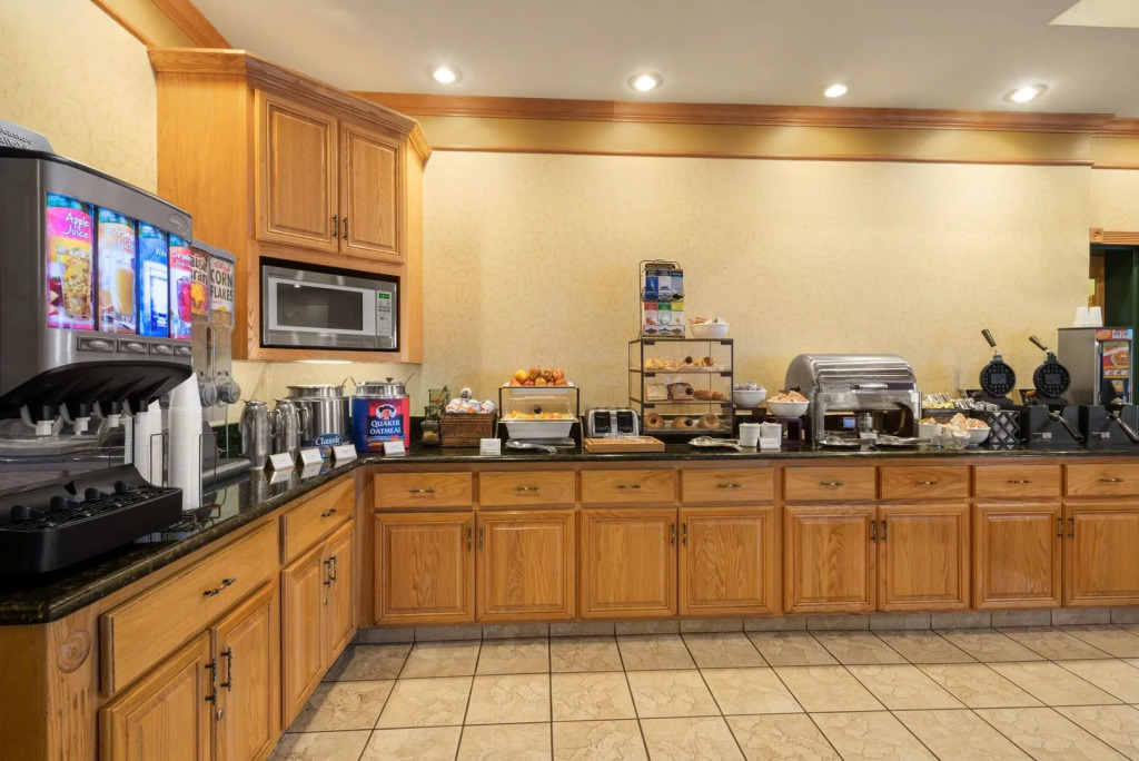 Country Inn & Suites by Radisson, Valdosta, GA