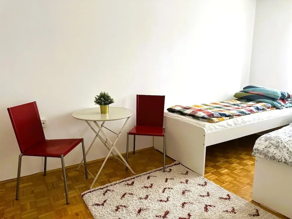 Apartment Near Schonbrunn Palace Vienna