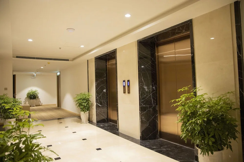 Pearl River Hotel