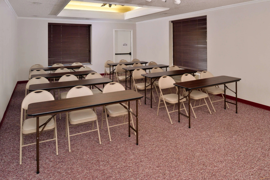 Americas Best Value Inn Lubbock East