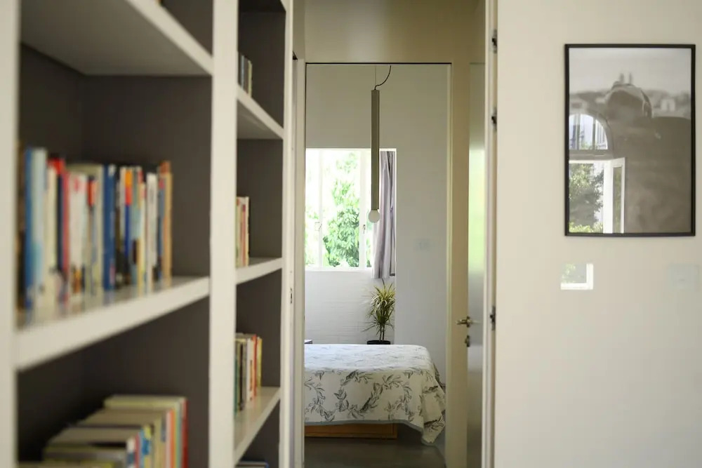 Modern & Bright 3BR Apt with Shelter by Sea N Rent