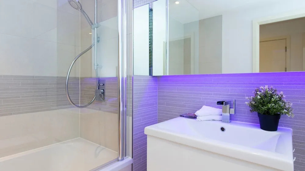 Stylish and Modern 1BR near the River Thames