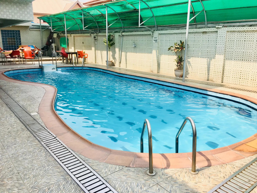 Hymax Grace Hotel and Suites