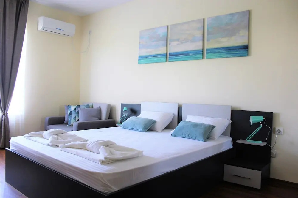 Solei Apartments