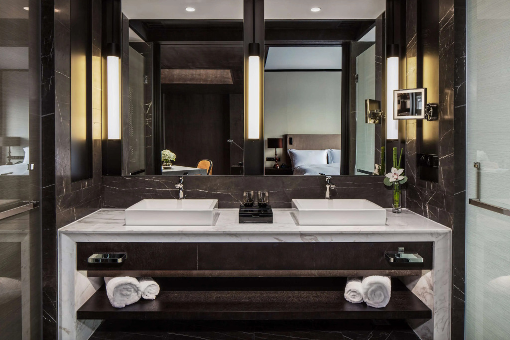 Hilton Ningbo Dongqian Lake