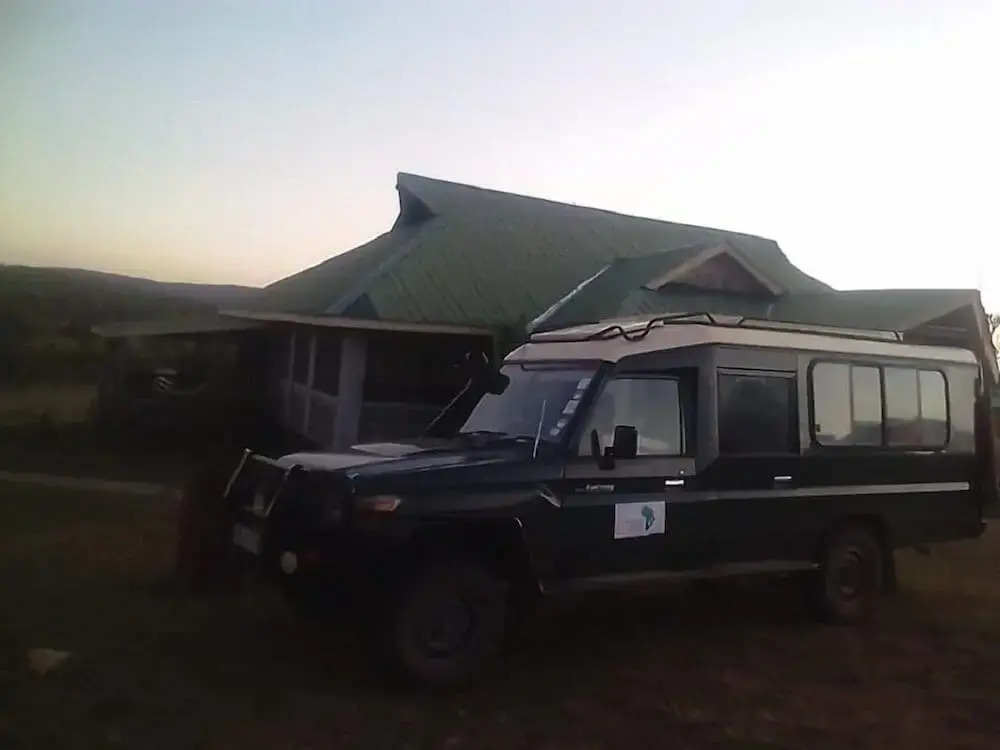 Nalepomara Lodge