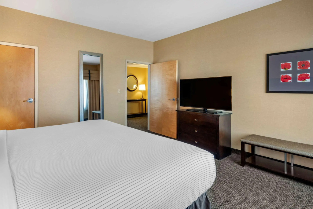Cambria Hotel Columbus - Polaris