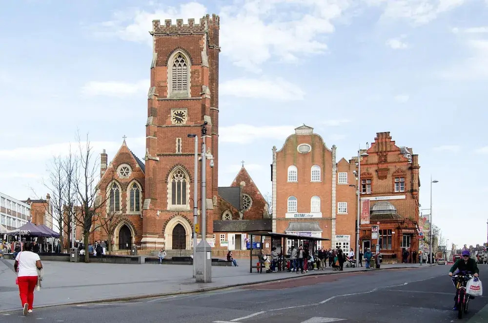 Apartment - Sleeps 2 - Acton Park & Stn Close