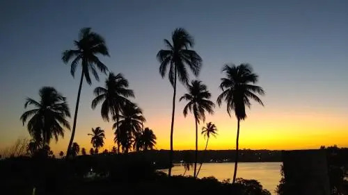 Suíte beira rio 85m praia