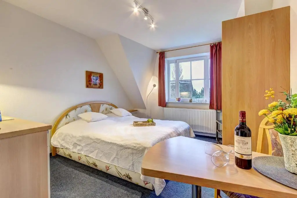 Haus Ostseeglück - Ferienwohnung Mittagssonne
