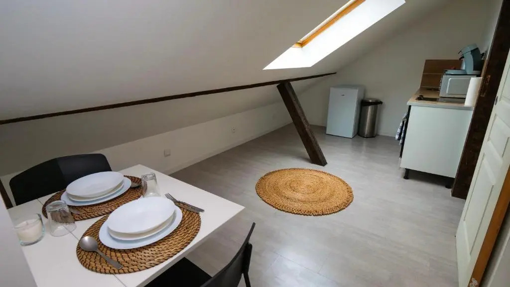 #5 Beau Studio rénové, tout équipé, au calme, Mulhouse centre